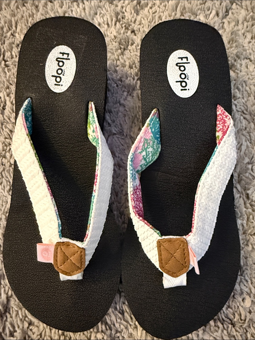 NWOT Floppi Flipflop women’s size 6 beach girlhoodcore collegiate feminine cozy
